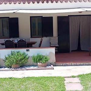 https://casa-vacanza-porto-pino.in-sardinia.net